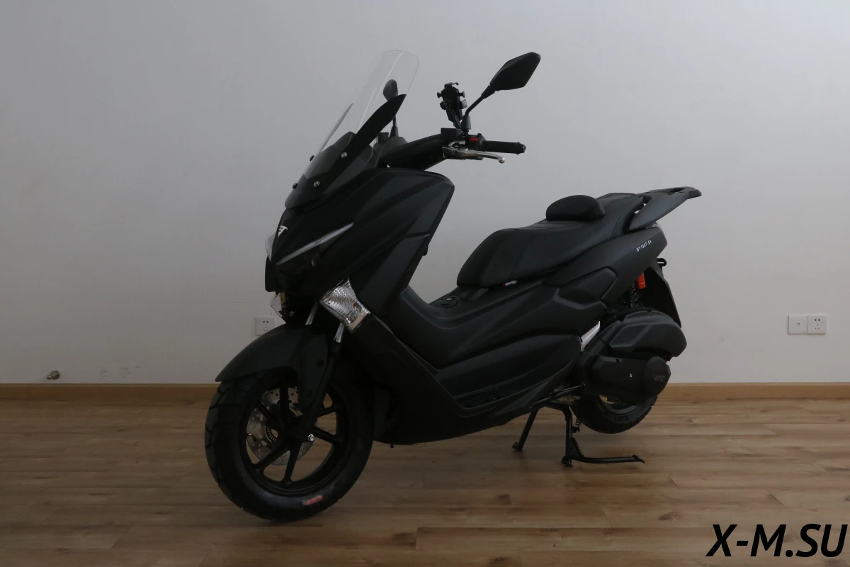 Скутер Vento MAX RS - 200cc (replica Yamaha TMAX) Скутер Vento MAX RS - 200cc (replica Yamaha TMAX)